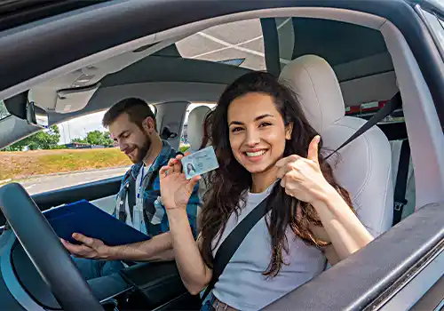 کاربردهای دیگر گواهی نامه رانندگی در کانادا